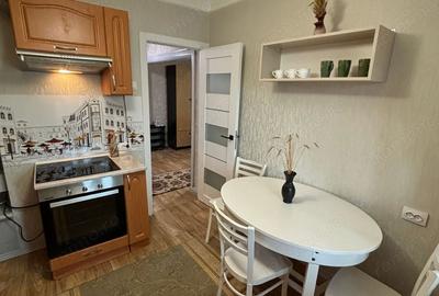 Apartament cu 3 camere în Berceni - 2