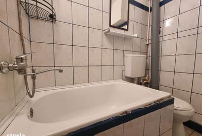 Garsonieră în Poarta 6 - 3