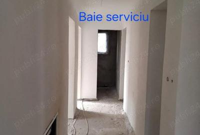 Casă cu 5 camere cu Teren 496 Mp în Central - 1