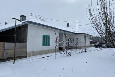 Casă cu 4 camere în Central - 1