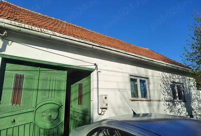 Casă în Central - 1