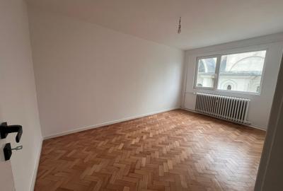 Apartament cu 3 camere semidecomandat în Gheorgheni - 7
