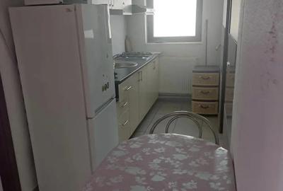 Inchiriez etajul vilei - 4