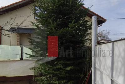 Casă cu 3 camere cu Teren 1614 Mp în Manolache - 2