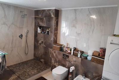 Casă cu 5 camere cu Teren 720 Mp în Ciarda Roșie - 2