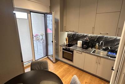 Apartament cu 3 camere decomandat în Central - 3