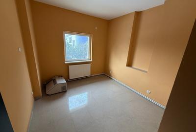 Birou, de 324 mp, în Gară - 2