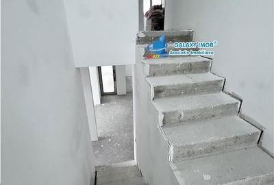 Casă cu 5 camere cu Teren 525 Mp în Rahova