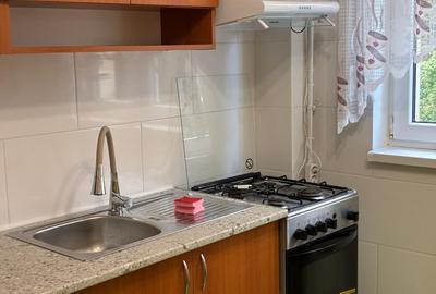 Proprietar  inchiriez ap 3 camere decomandate str Donath - 7
