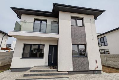 Casa 4 camere P+1+ Pod Comision 0 - 3