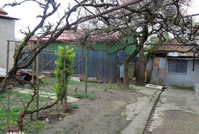 Casă cu 3 camere cu Teren 1123 Mp în Bujac - 2