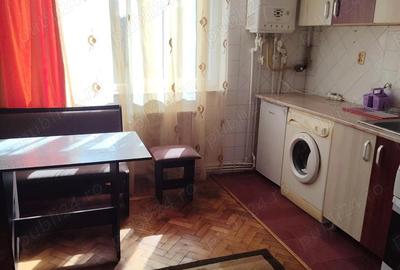 Garsonieră decomandată în Central - 1
