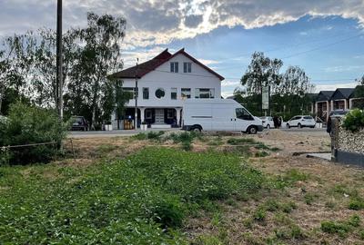 Casă cu Teren 4442 Mp în Viile Apei - 1