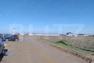 Teren de 7439 mp, în Cârcea - 2