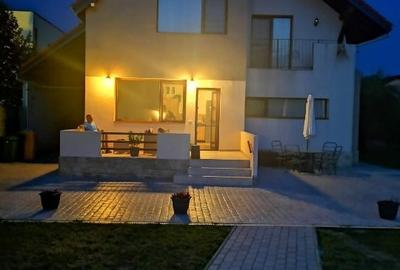 Casa spatioasa si teren generos - 1