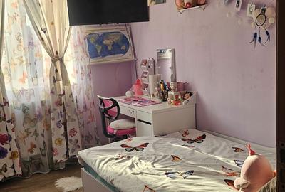 Apartament cu 3 camere semidecomandat în Central - 7