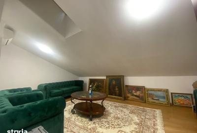 Casă cu 6 camere cu Teren 960 Mp în Central