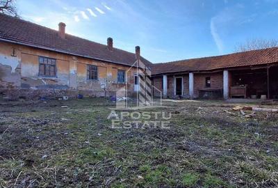 Casa de caramida in Tela si Teren Generos de 4320 mp - 16