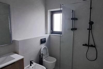 Casă cu Teren 480 Mp în Central - 1