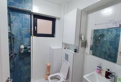 Proprietar vând apartament 4 camere - 5