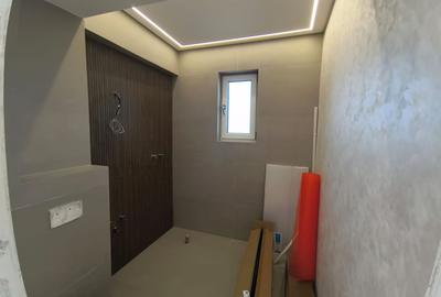 Apartament cu 3 camere semidecomandat în Sud-Est - 2