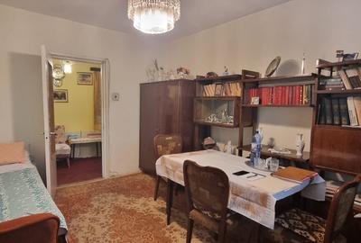 Apartament cu 3 camere decomandat, mobilat în Negru Vodă - 8