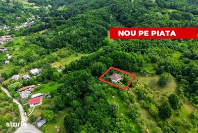 Casă cu 3 camere cu Teren 6290 Mp în Corbi