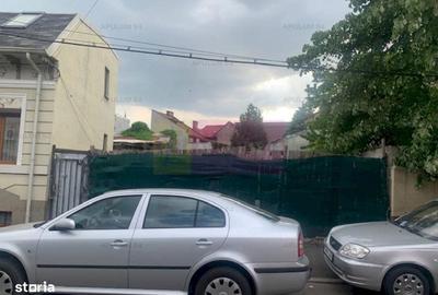 Spațiu comercial, în Central