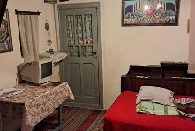 Casă cu 3 camere în Boboc - 5