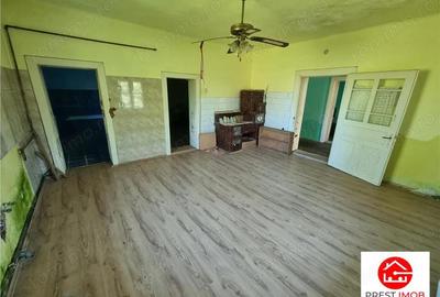 Casă cu Teren 800 Mp în Iara de Mureș - 9