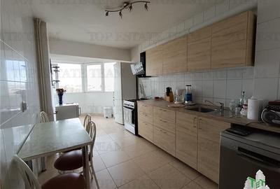 Vanzare apartament 3 camere Ion Mihalache- Piata 1 Mai - 6