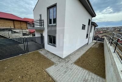 Exclusiv! Duplex de vanzare, 500 mp teren, constructie noua