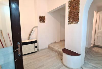 Birou, de 20 mp, în Centrul Istoric - 4