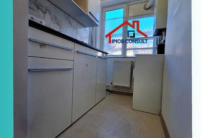 Apartament cu 2 camere semidecomandat în 9 Mai - 2