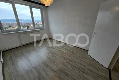 Apartament decomandat de vanzare cu 3 camere balcon zona Mihai Viteazu - 12