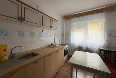 Apartament cu 3 camere semidecomandat, mobilat în Timpuri Noi - 8