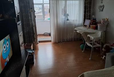 Apartament de vanzare Bariera Bucure?ti.