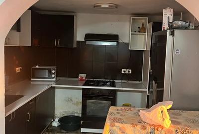 Casa cu teren generos 414 m ideala pentru renovare ?i personalizare - 1