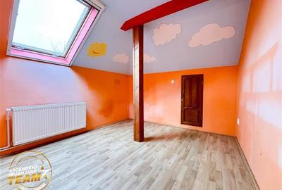 Casa individuala,cu valoare adaugata,pe2 unitati,facilitati locale,Simeria,Sfant - 7