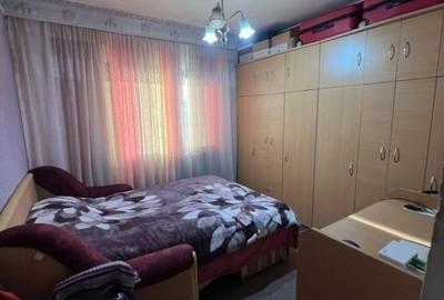 Podul de Fier-3 Camere Decomandat-bloc 82' - 2