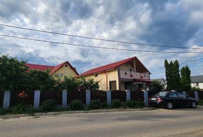 Casă cu 4 camere în Central - 2