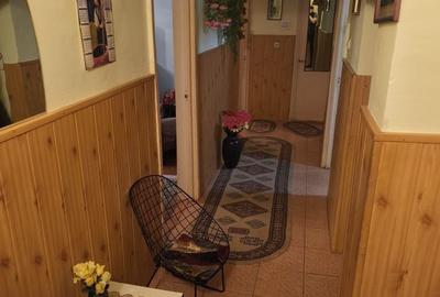 Apartament cu 3 camere decomandat în Central - 2