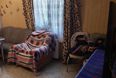 Casă cu 2 camere cu Teren 3000 Mp în Central - 4
