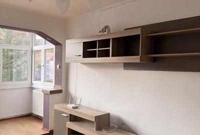 Apartament cu 2 camere decomandat în Central - 3