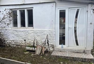 Casă cu 3 camere în Bârsești