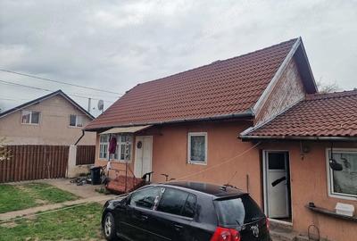 Casă cu 3 camere cu Teren 762 Mp în Ozun