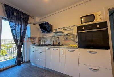 Apartament cu 2 camere semidecomandat, mobilat în Mărăști
