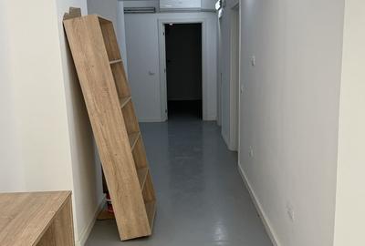 Spațiu comercial, de 100 mp, în Central - 3
