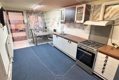 Casă cu 5 camere cu Teren 178 Mp în Central - 2