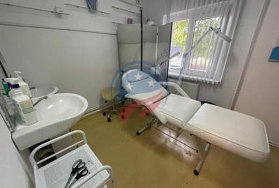 Spațiu comercial, de 50 mp, în 1 Mai - 3